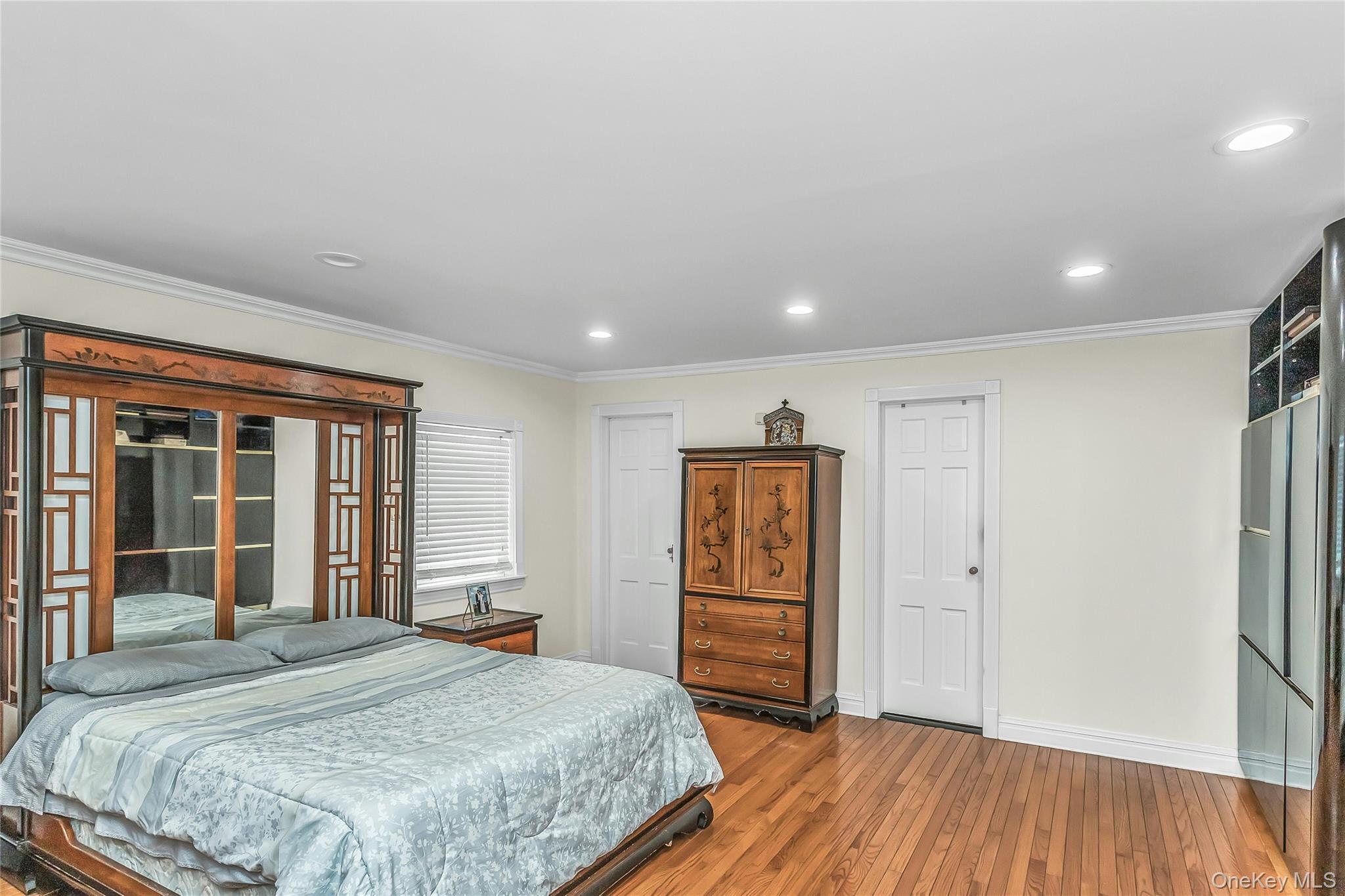 Single Family 33rd Avenue Queens, NY 11361, MLS-1005254-14