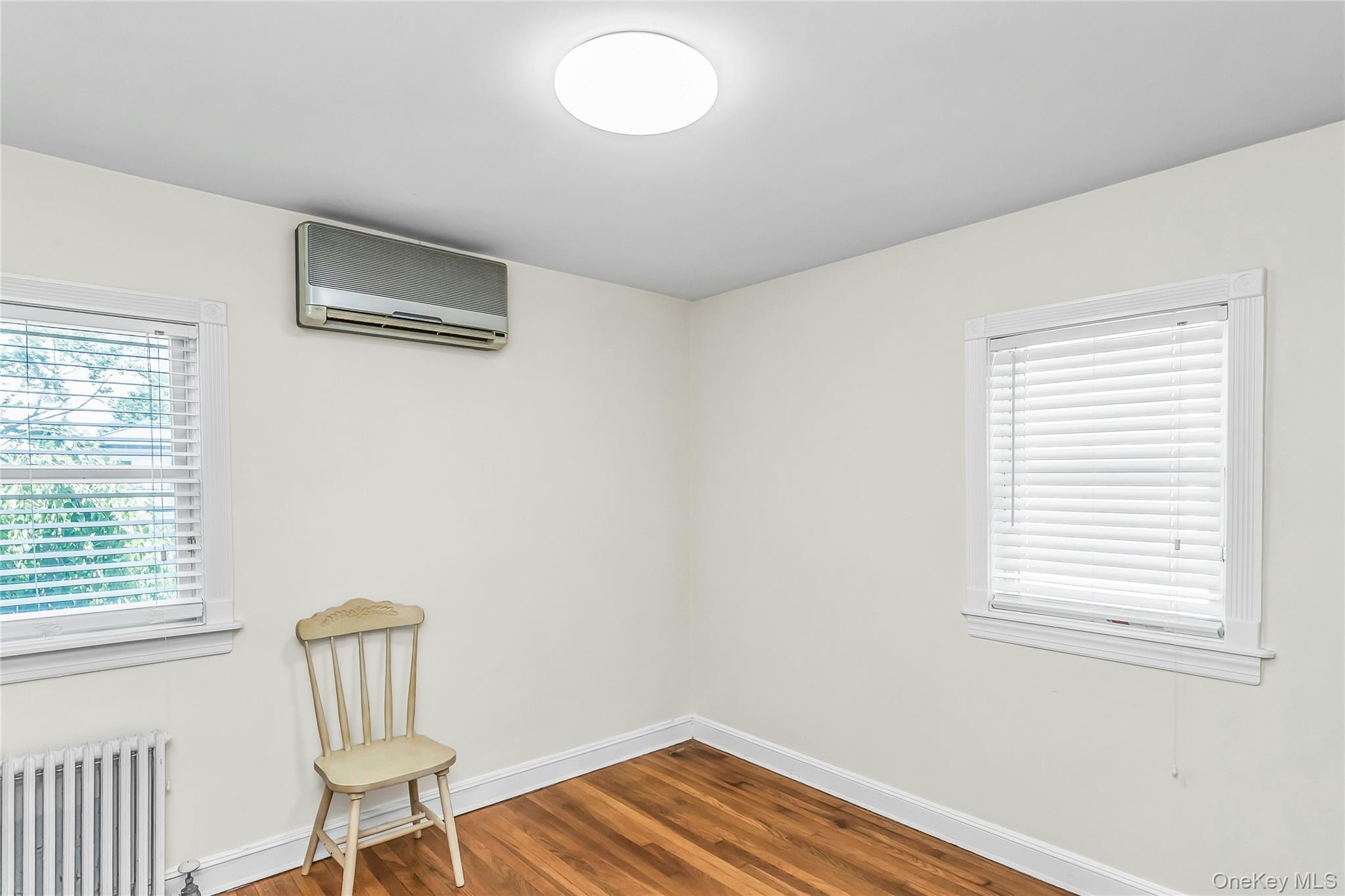 Single Family 33rd Avenue Queens, NY 11361, MLS-1005254-20