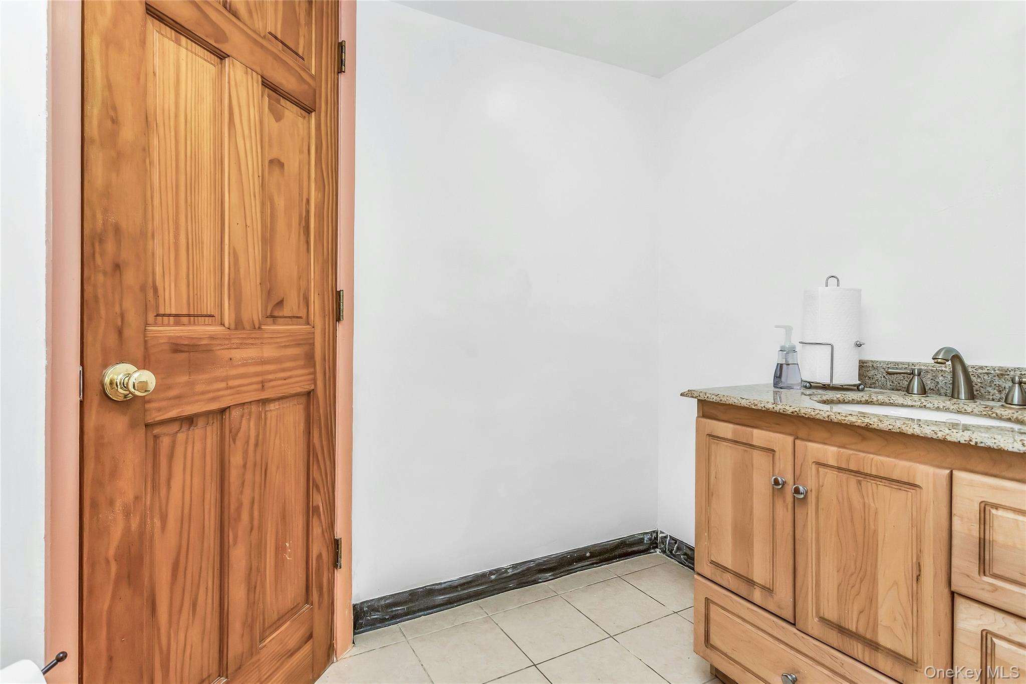 Single Family 33rd Avenue Queens, NY 11361, MLS-1005254-27