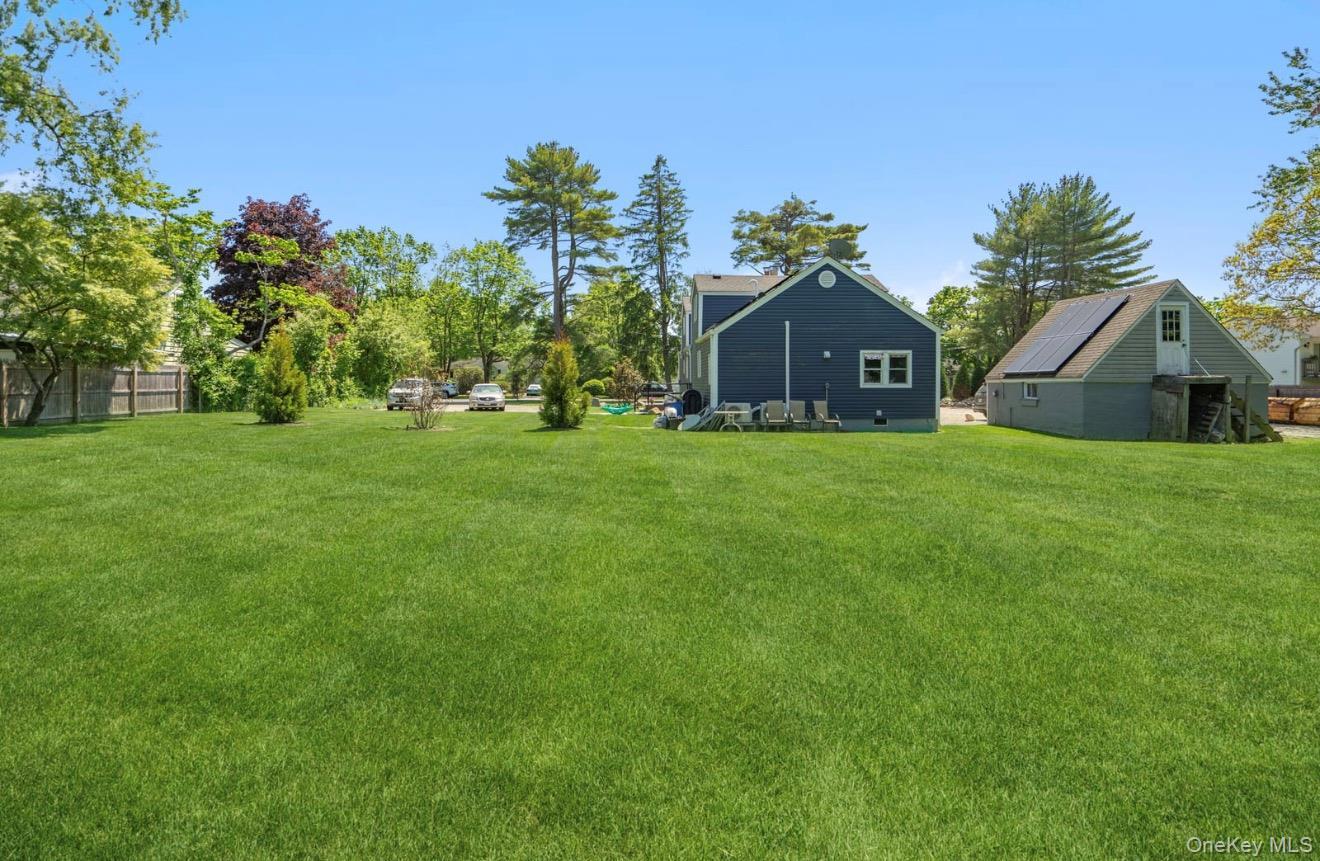 Single Family Bushwick Avenue Suffolk County, NY 11717, MLS-1005256-2