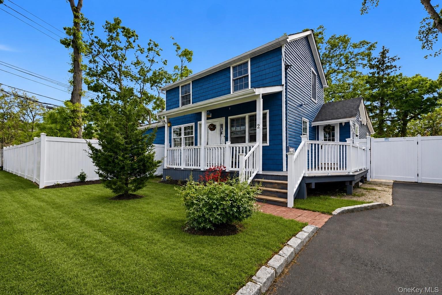 Single Family Taft Avenue  Suffolk County, NY 11751, MLS-1005262-2