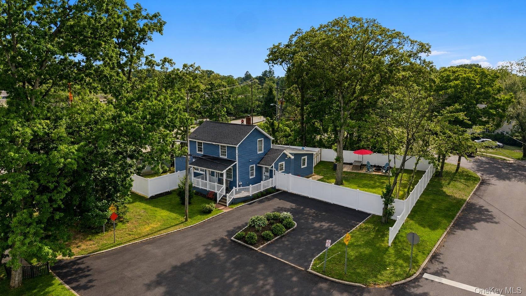 Single Family Taft Avenue  Suffolk County, NY 11751, MLS-1005262-3