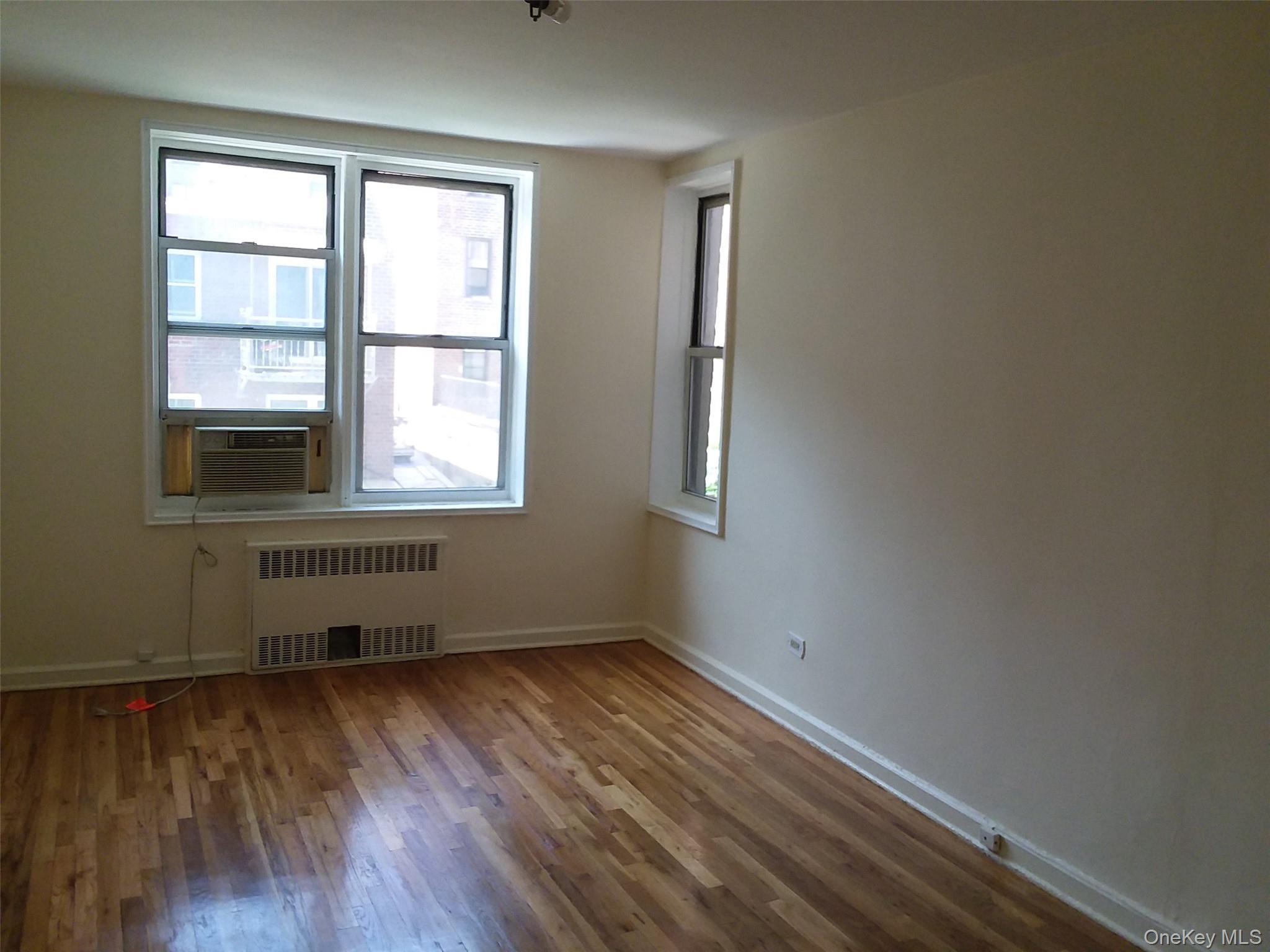 Apartment Clyde  Queens, NY 11375, MLS-1005326-8