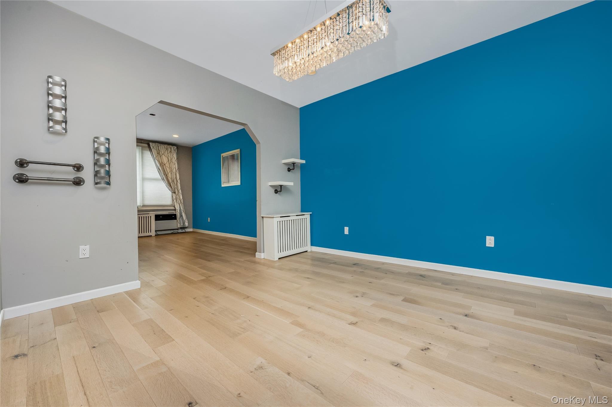 Single Family 62nd Road Queens, NY 11379, MLS-1005338-10