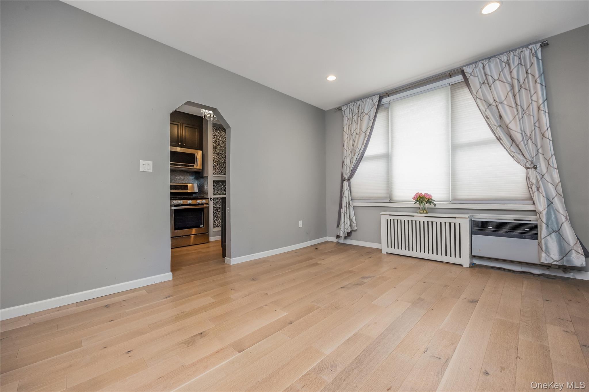 Single Family 62nd Road Queens, NY 11379, MLS-1005338-12