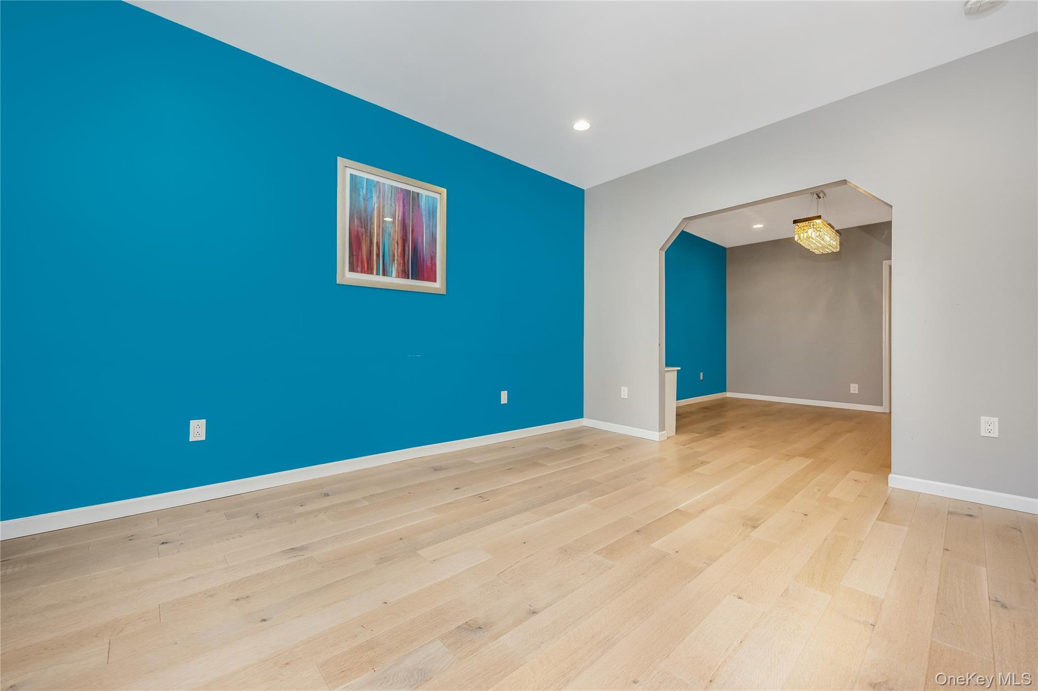 Single Family 62nd Road Queens, NY 11379, MLS-1005338-8
