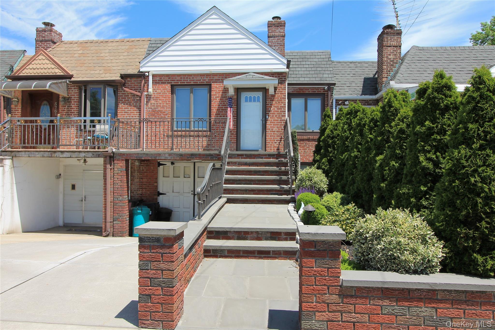 Single Family 81st Queens, NY 11379, MLS-1005352-2