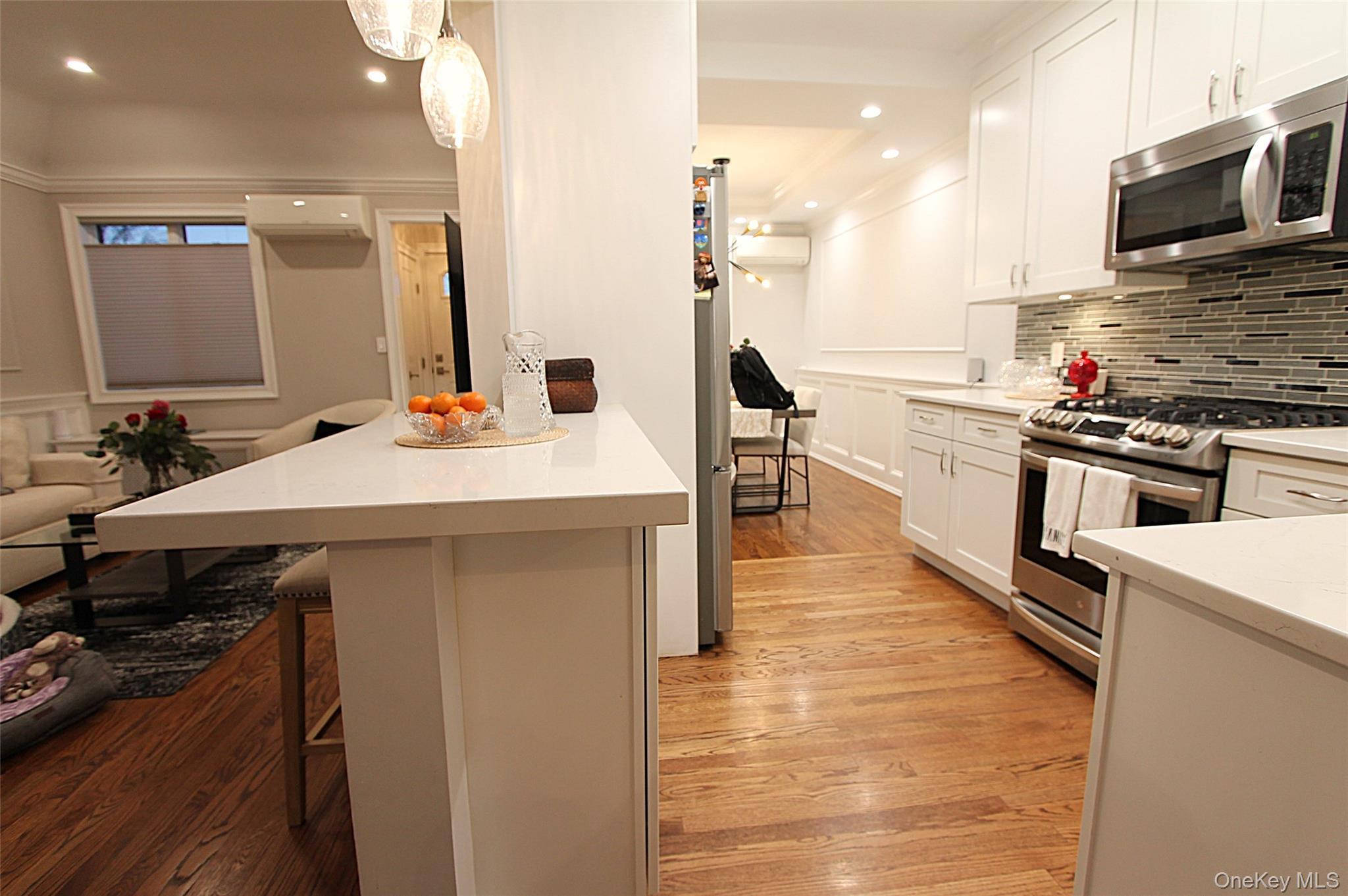 Single Family 81st Queens, NY 11379, MLS-1005352-8