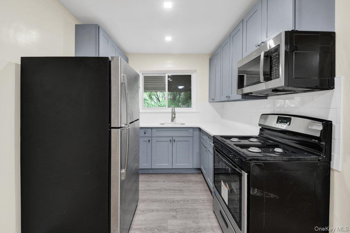 Apartment Bronxwood Avenue  Bronx, NY 10469, MLS-1005369-7