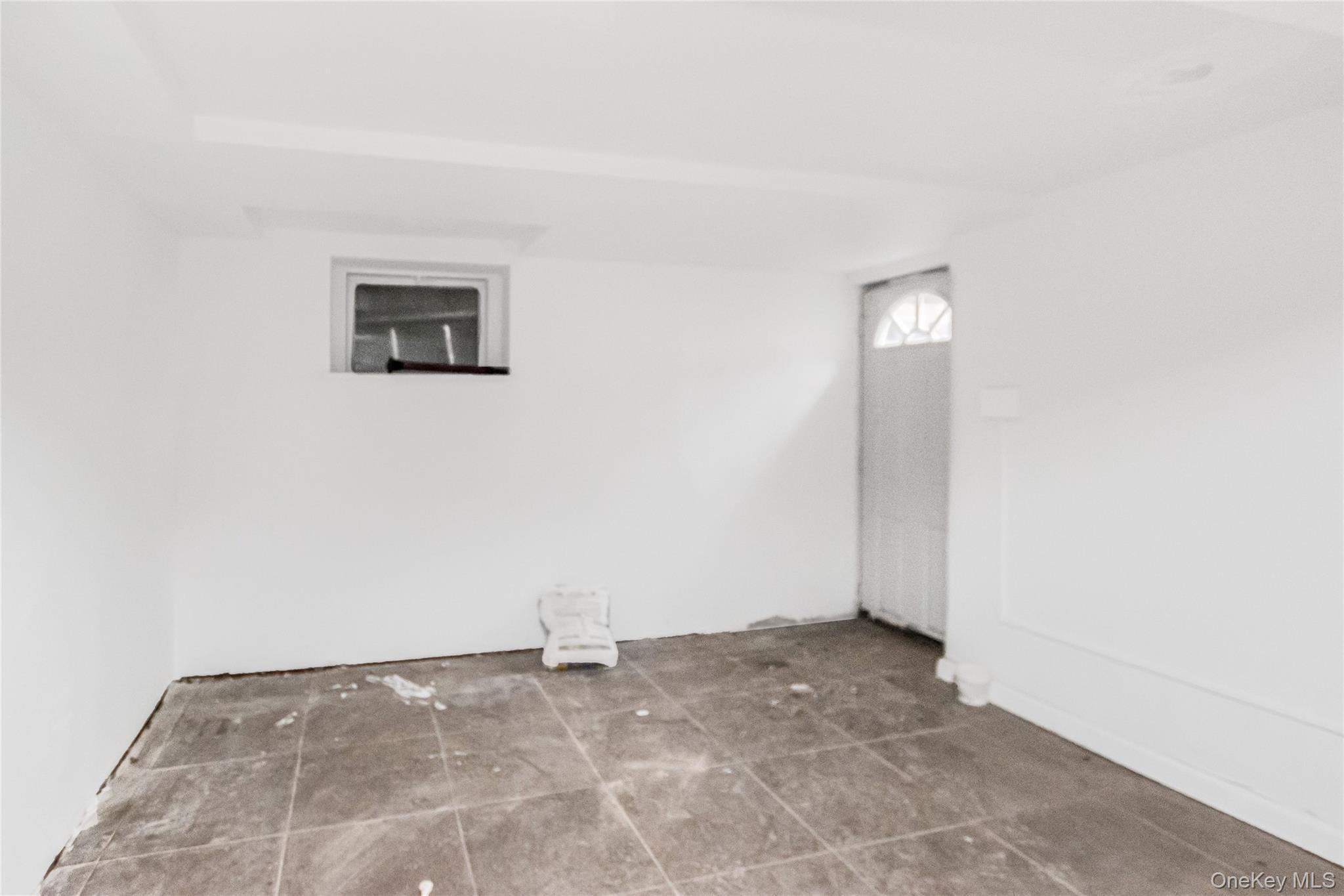 Single Family Harrington  Bronx, NY 10461, MLS-1005420-17