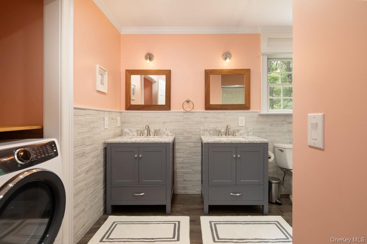 Single Family Maple Hill Lane Dutchess County, NY 12567, MLS-1005453-17