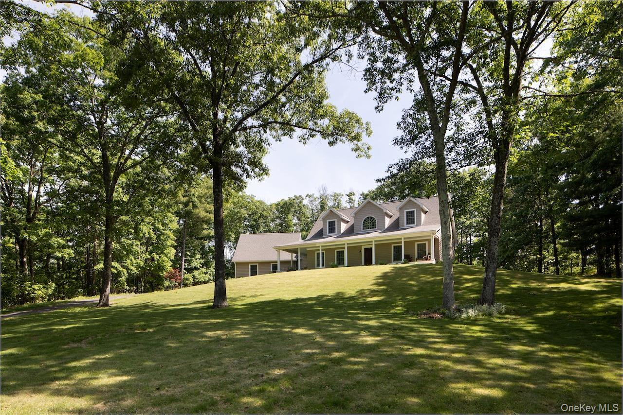 Single Family Maple Hill Lane  Dutchess County, NY 12567, MLS-1005453-27