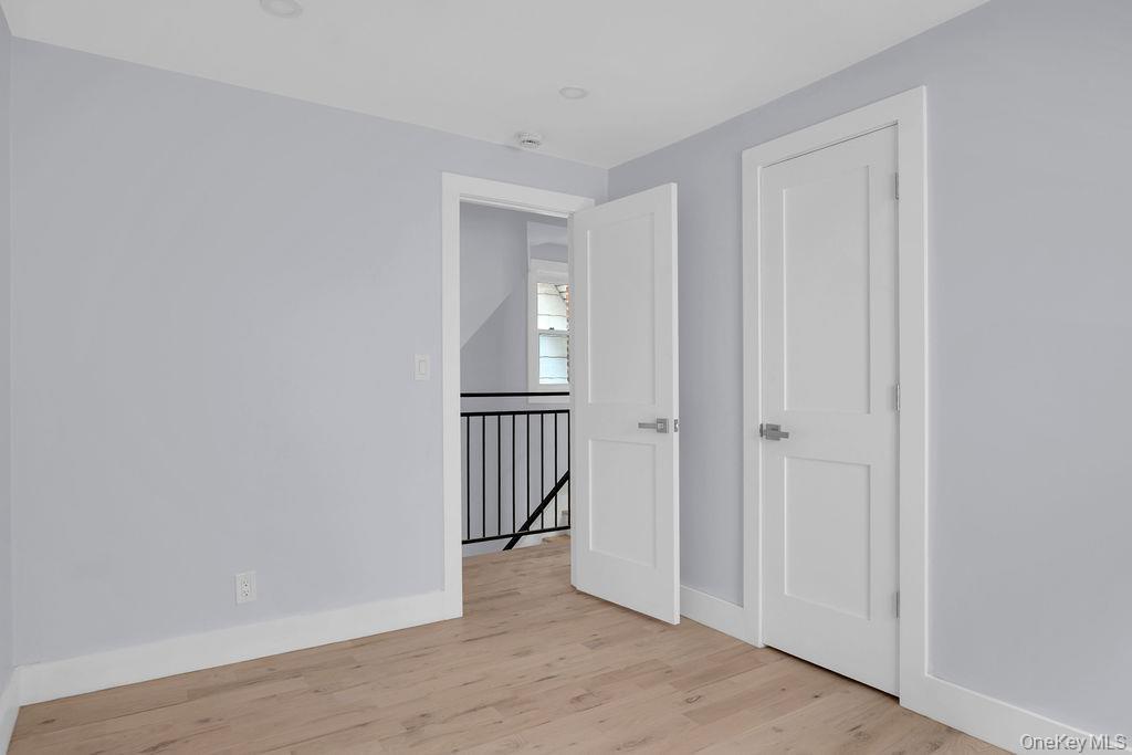 Single Family 115th Queens, NY 11412, MLS-1005455-10