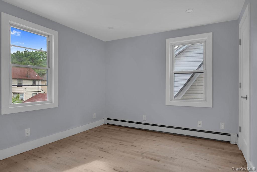 Single Family 115th Queens, NY 11412, MLS-1005455-17