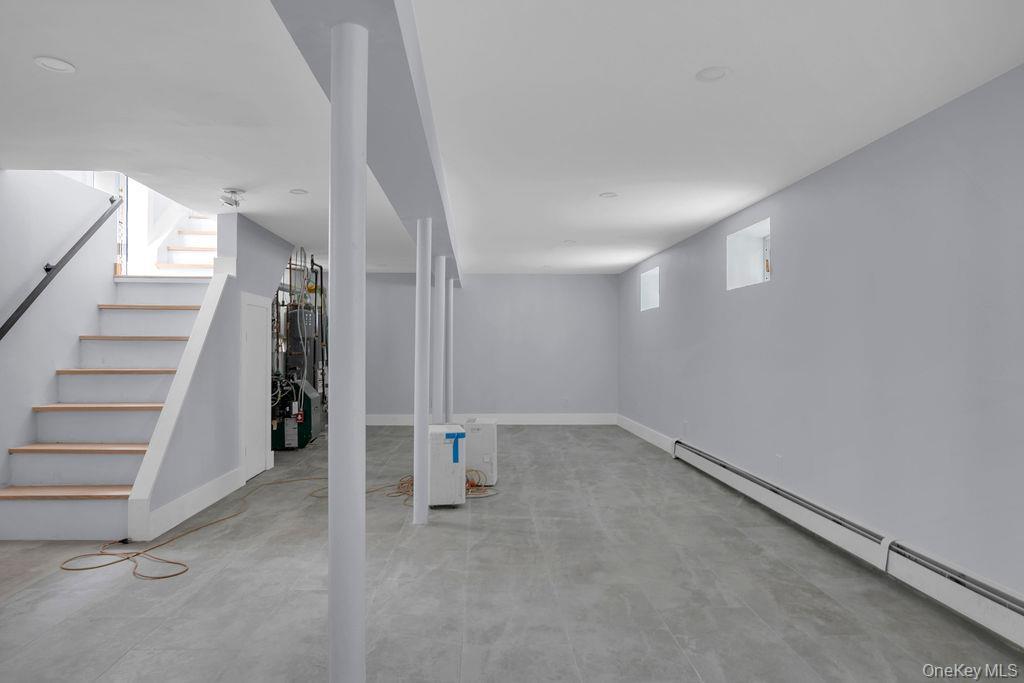 Single Family 115th Queens, NY 11412, MLS-1005455-20