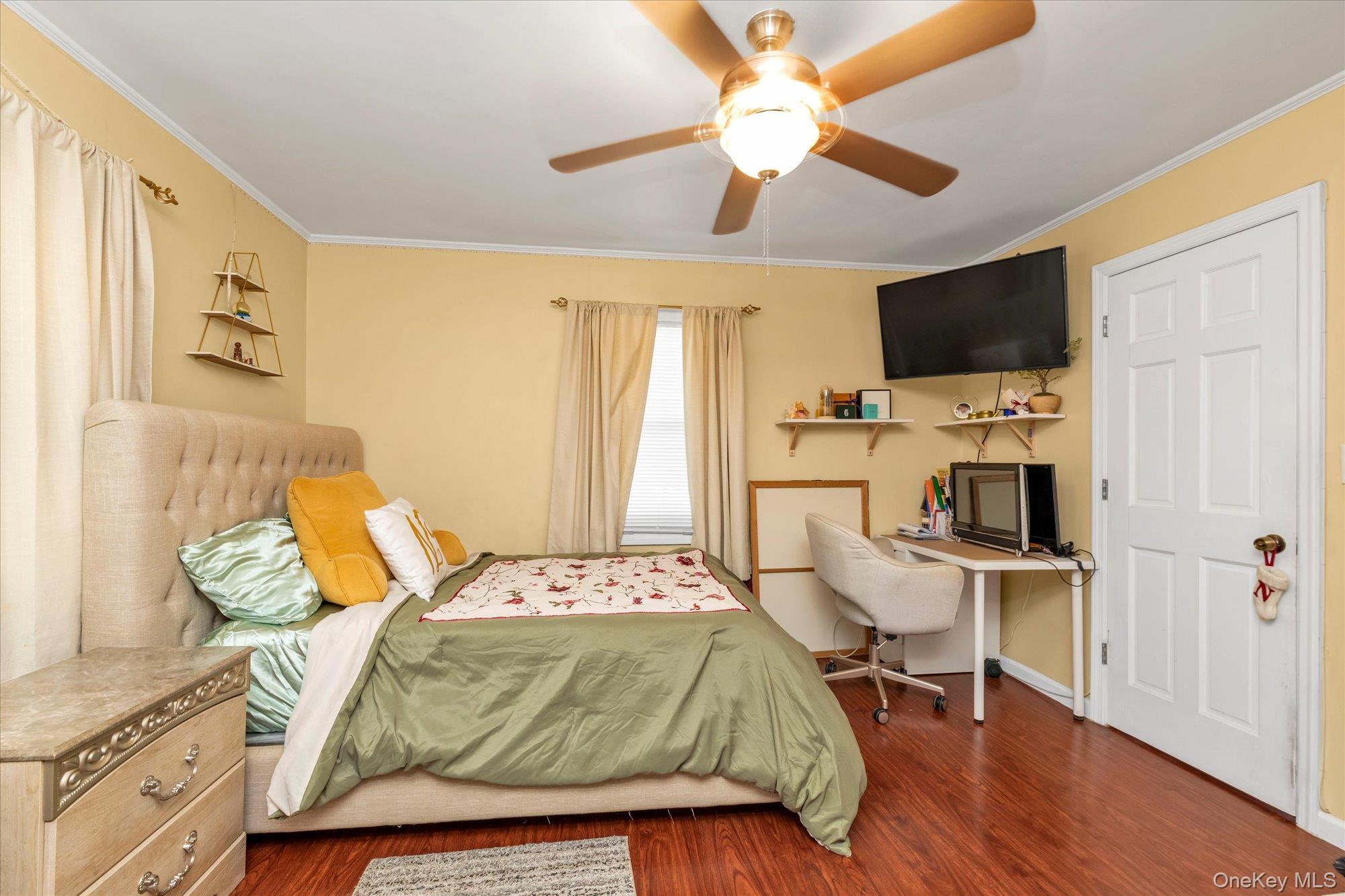 Single Family Newburgh Street  Nassau County, NY 11003, MLS-1005557-8