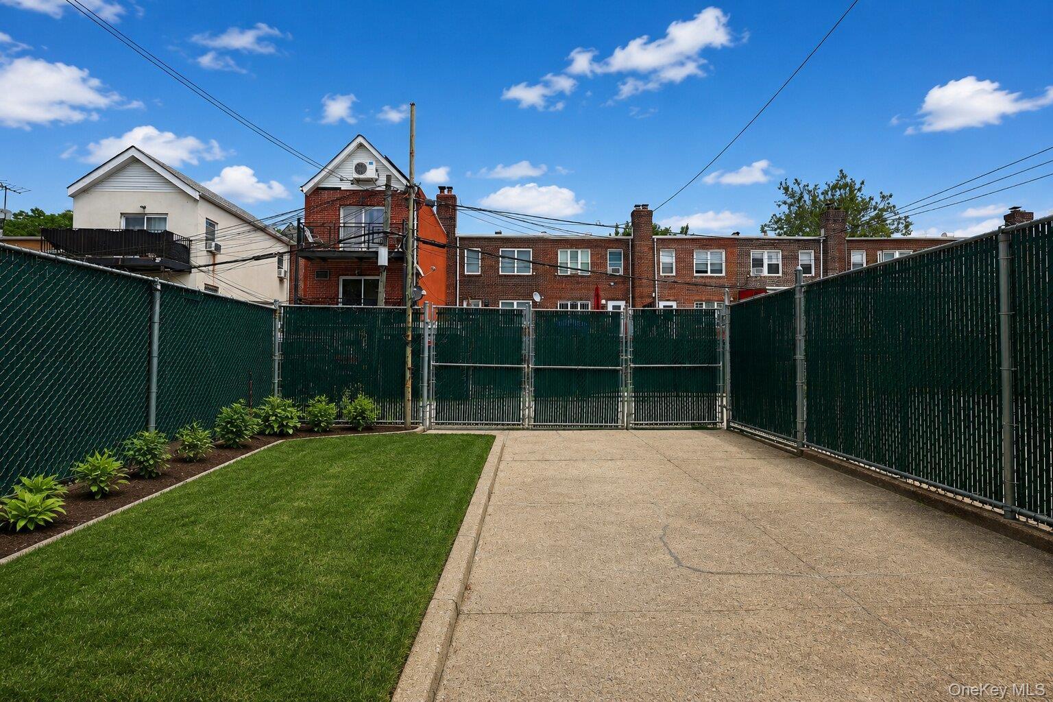 Single Family 82nd Street Queens, NY 11370, MLS-1005601-31