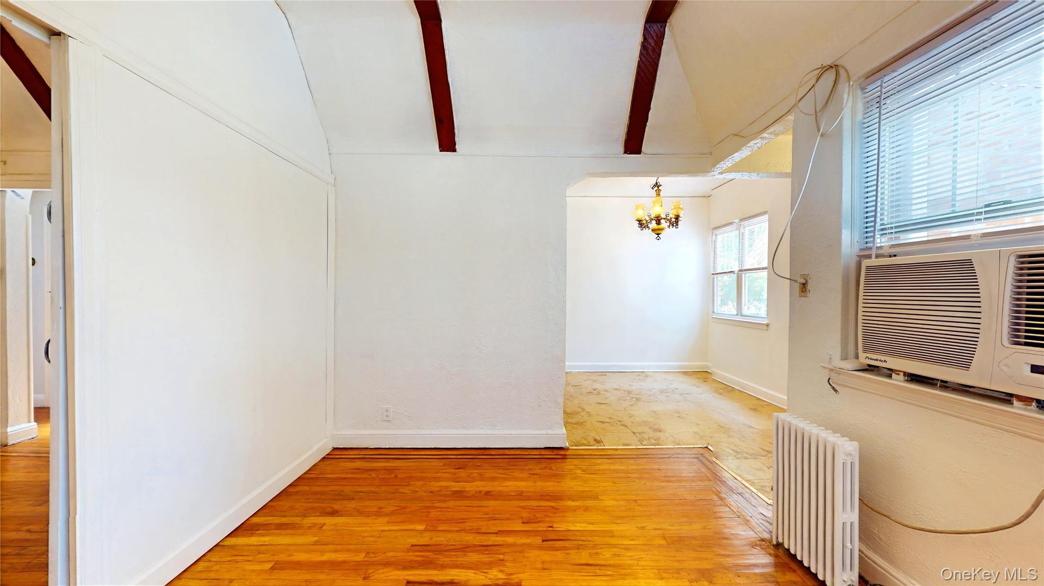 Single Family 82nd Queens, NY 11370, MLS-1005601-7