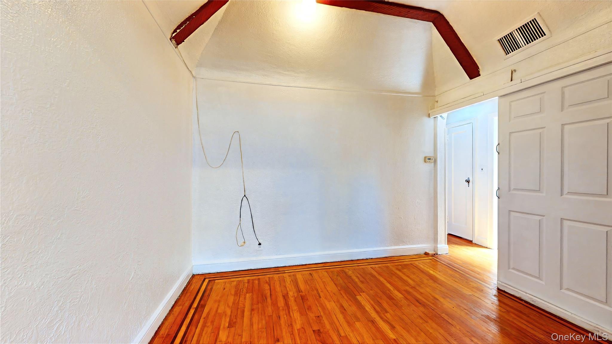 Single Family 82nd Queens, NY 11370, MLS-1005601-8