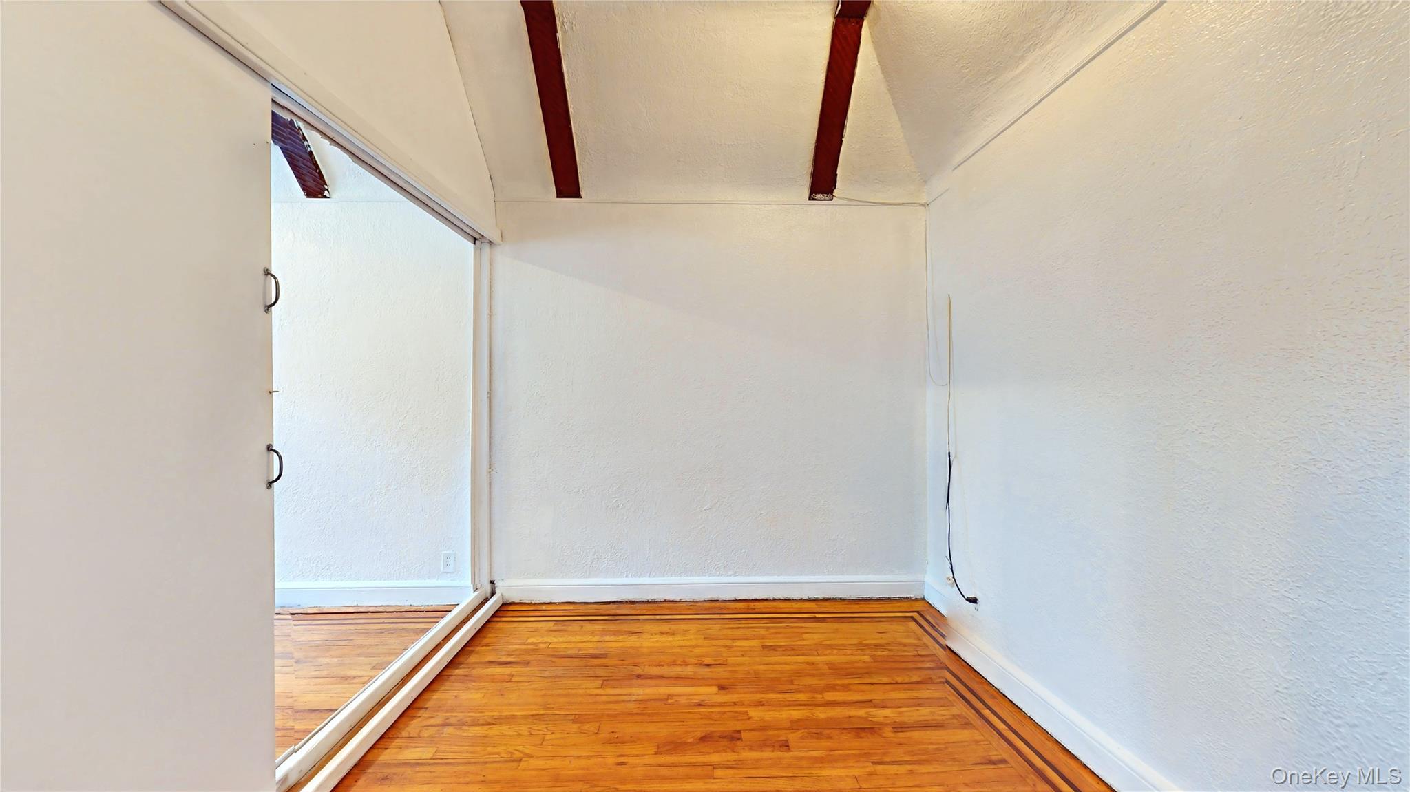 Single Family 82nd Queens, NY 11370, MLS-1005601-9