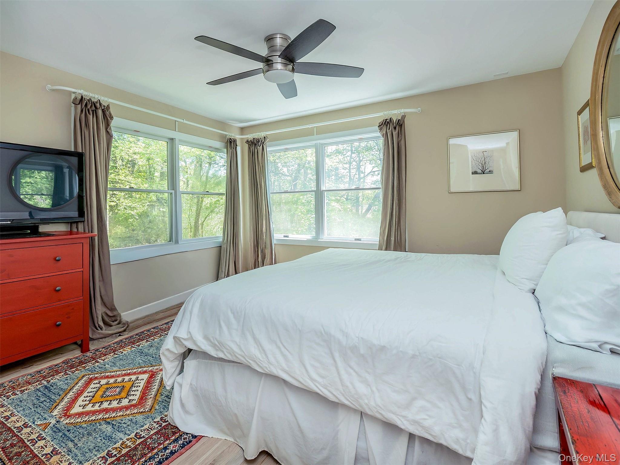 Single Family Old Meeting House Road  Suffolk County, NY 11978, MLS-1005610-17
