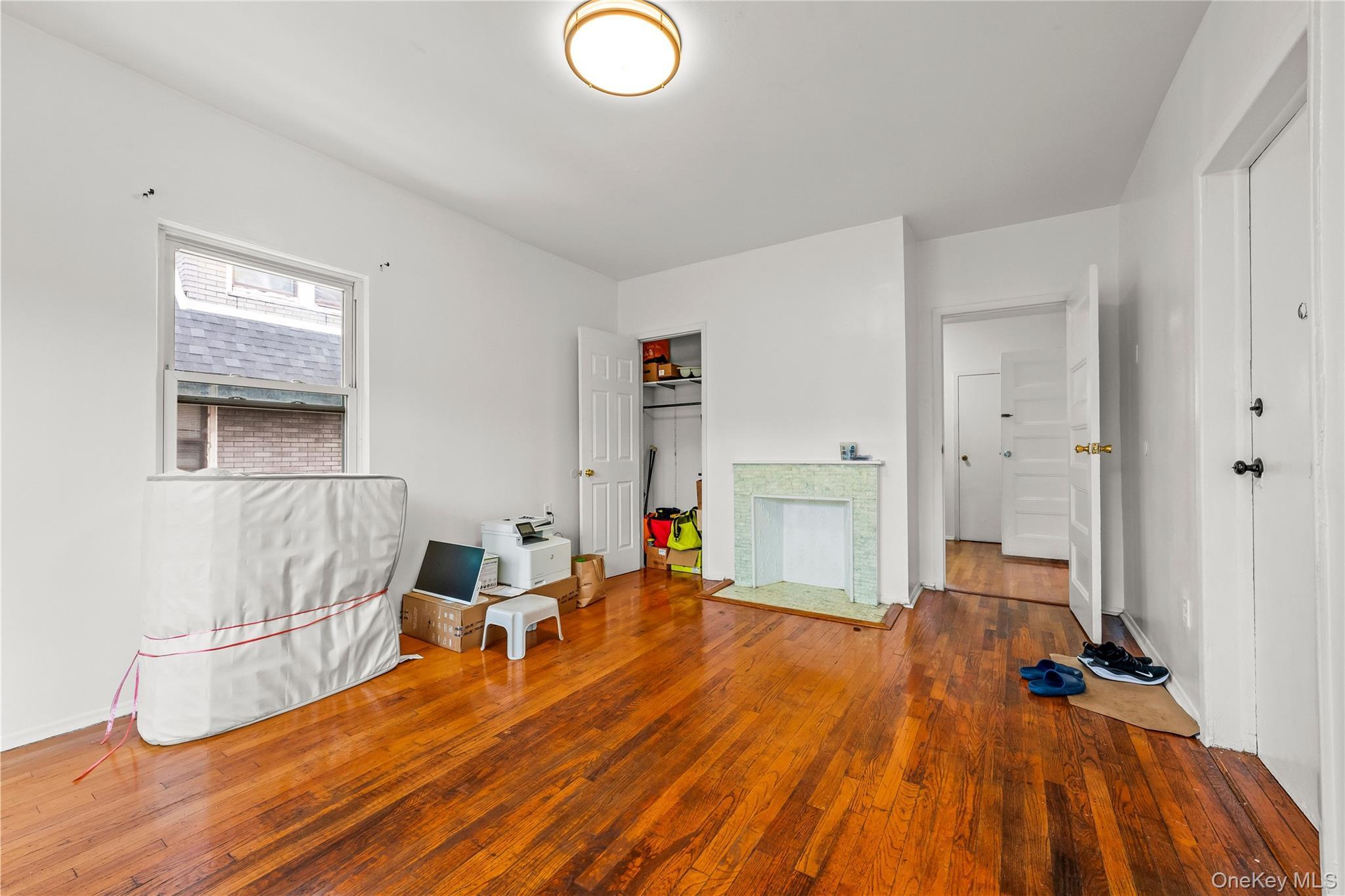 Single Family E 16th Street Brooklyn, NY 11226, MLS-1005637-16