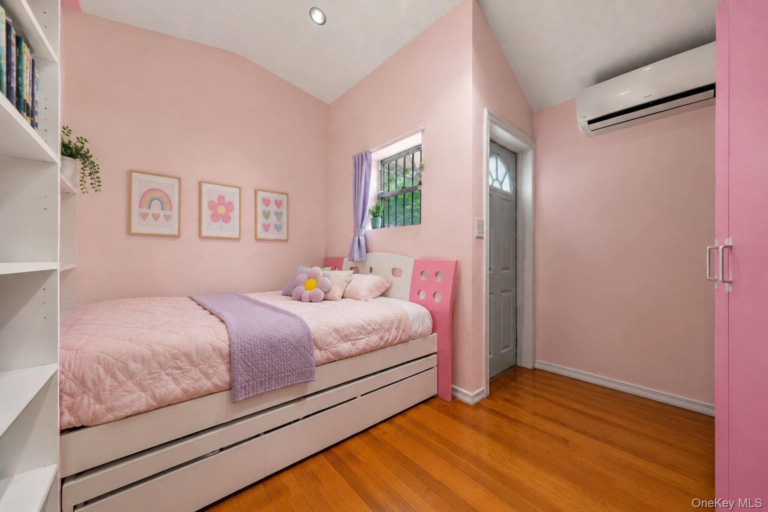 Single Family E 16th Street Brooklyn, NY 11226, MLS-1005637-6