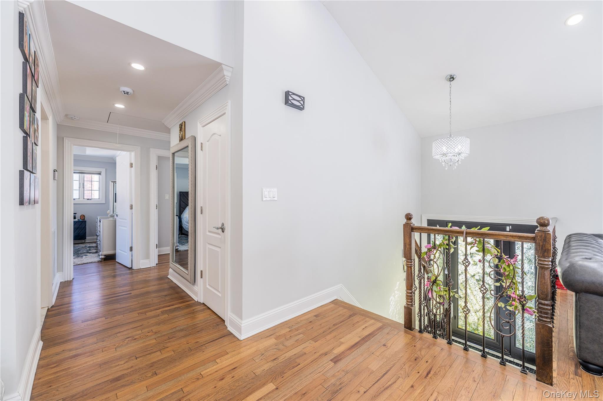 Single Family Dunhill Road  Nassau County, NY 11040, MLS-1005653-17