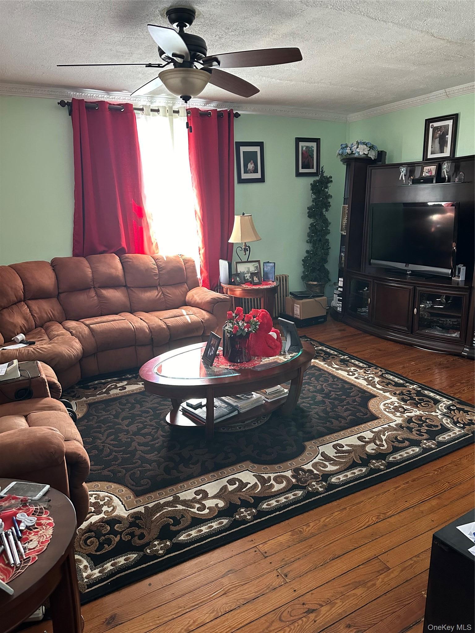 Single Family Paulding  Bronx, NY 10469, MLS-1005674-13