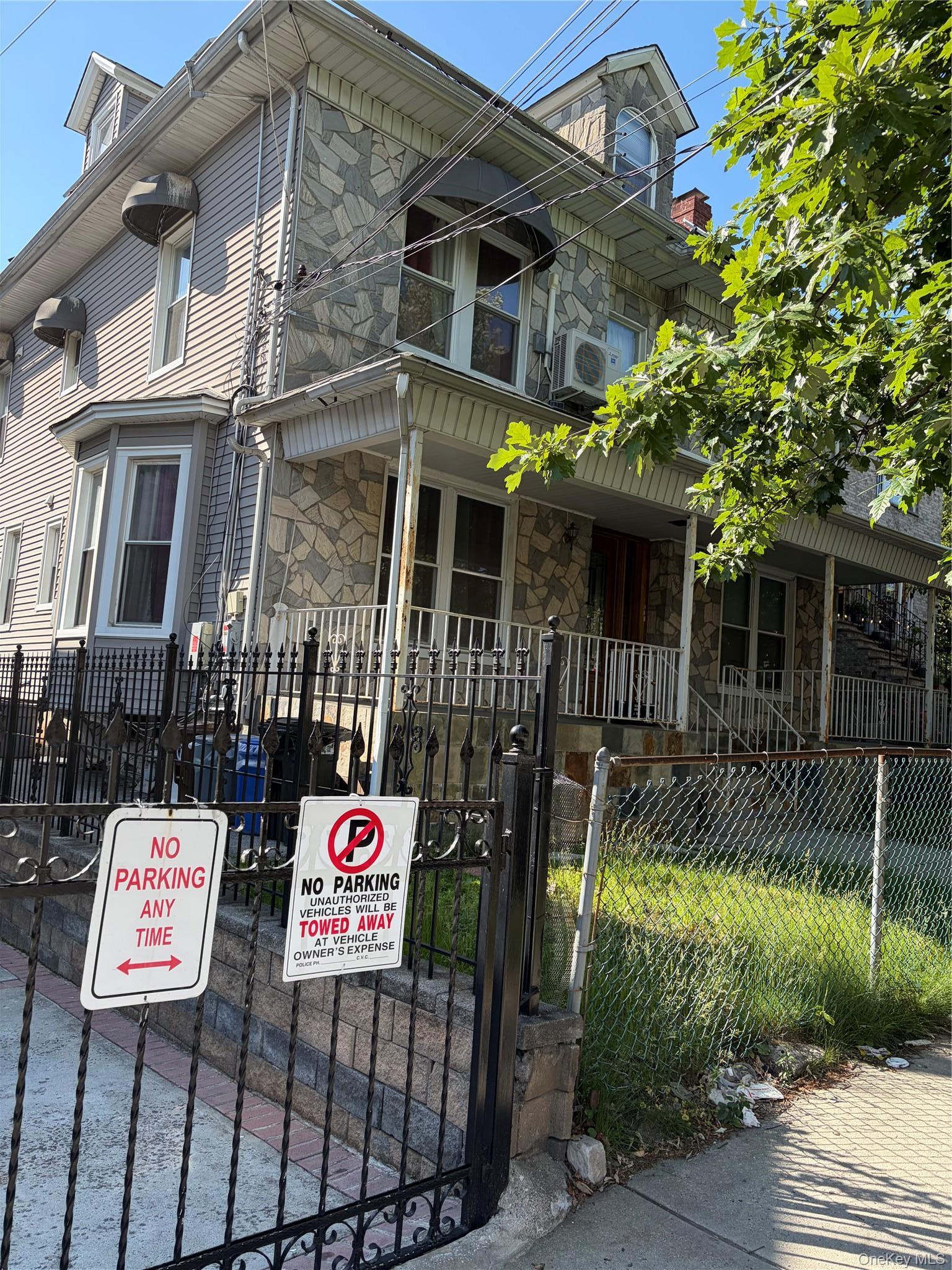 Single Family Paulding  Bronx, NY 10469, MLS-1005674-4
