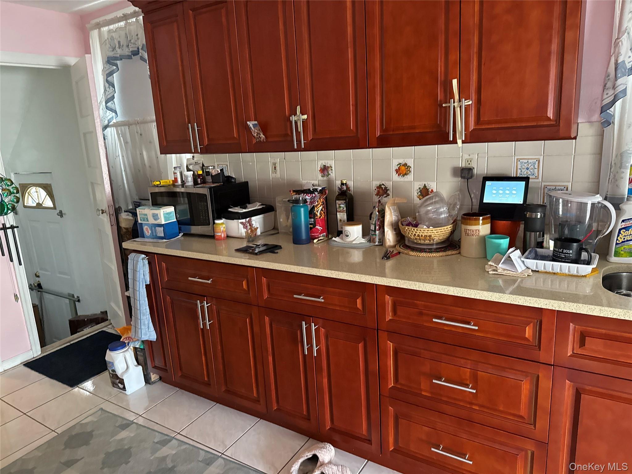 Single Family 196th Queens, NY 11412, MLS-1005680-13