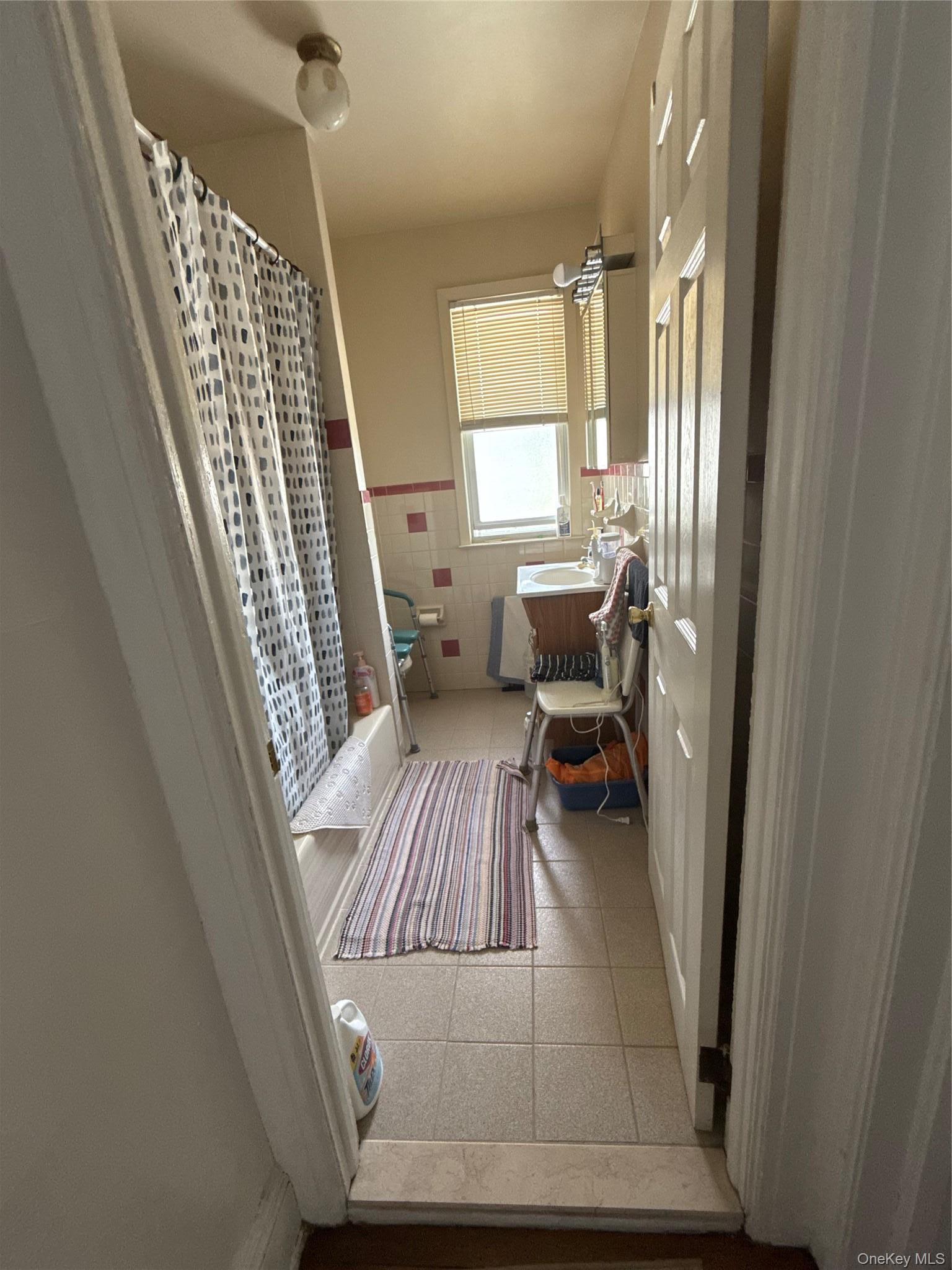 Single Family 196th Queens, NY 11412, MLS-1005680-22