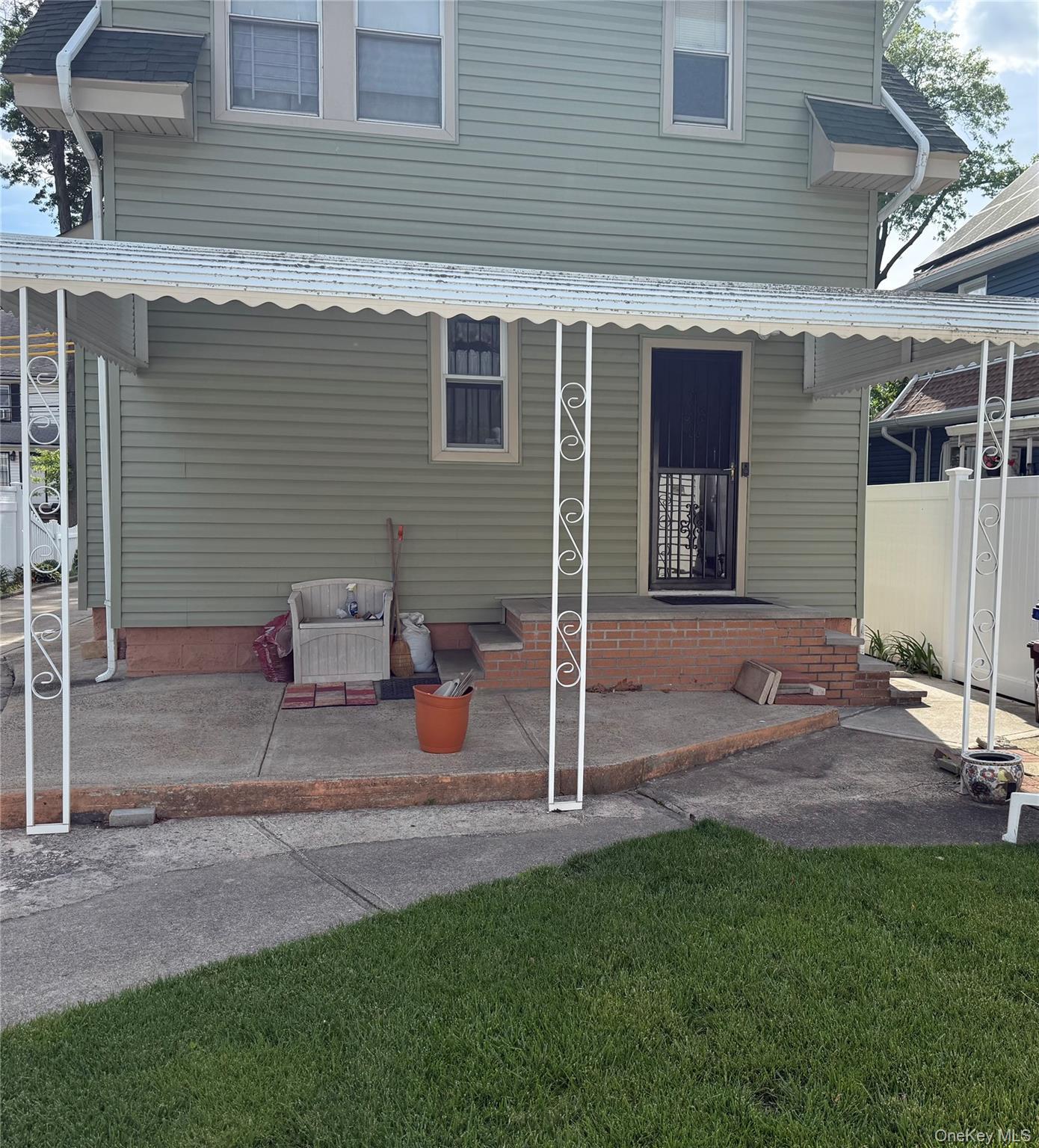 Single Family 196th Queens, NY 11412, MLS-1005680-25