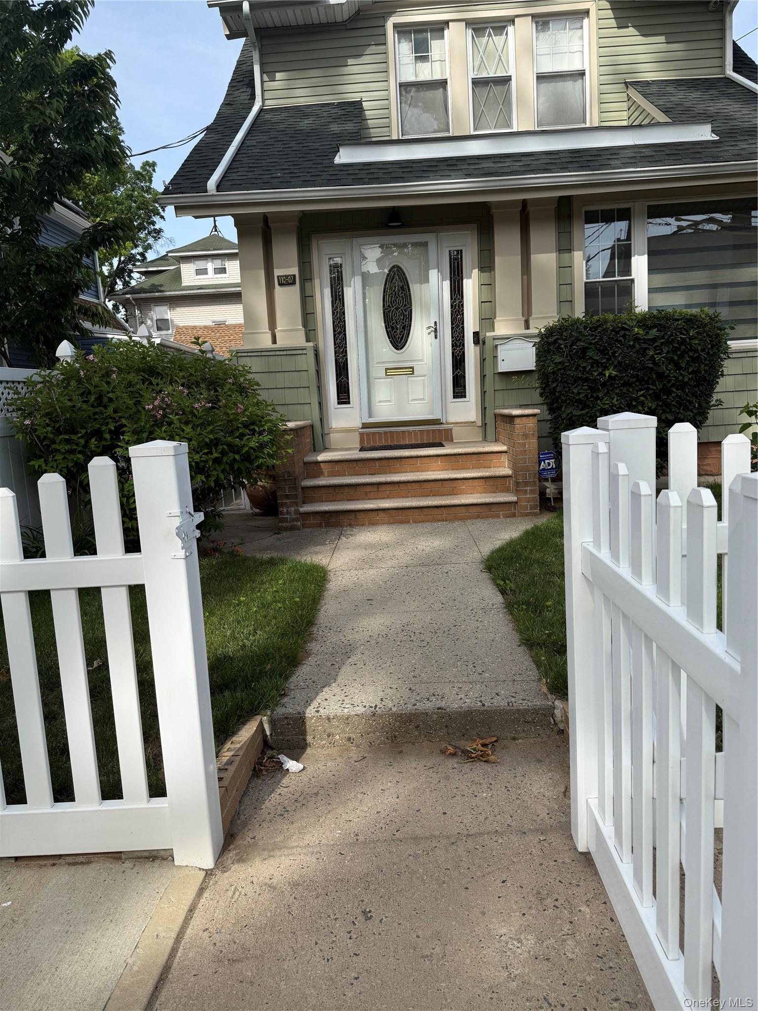 Single Family 196th  Queens, NY 11412, MLS-1005680-29