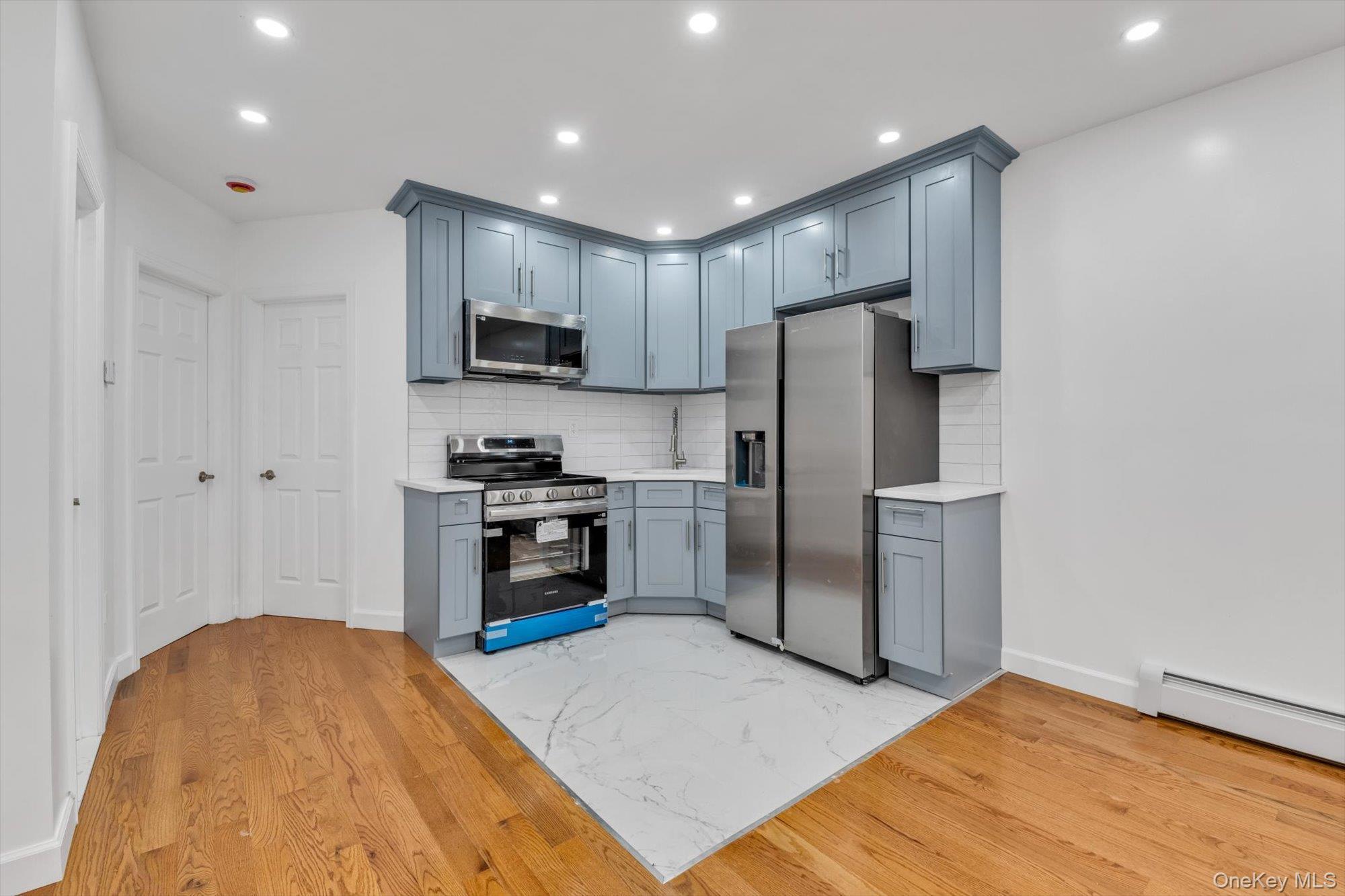 Single Family Avenue J Brooklyn, NY 11236, MLS-1005734-3