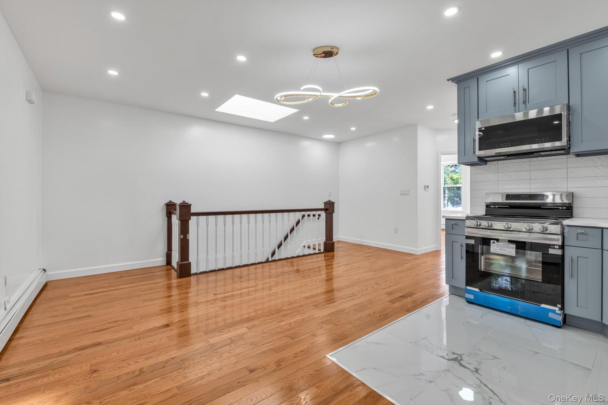 Single Family Avenue J Brooklyn, NY 11236, MLS-1005734-9
