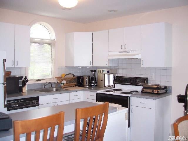 Single Family Orchard Beach Boulevard Nassau County, NY 11050, MLS-1005746-10