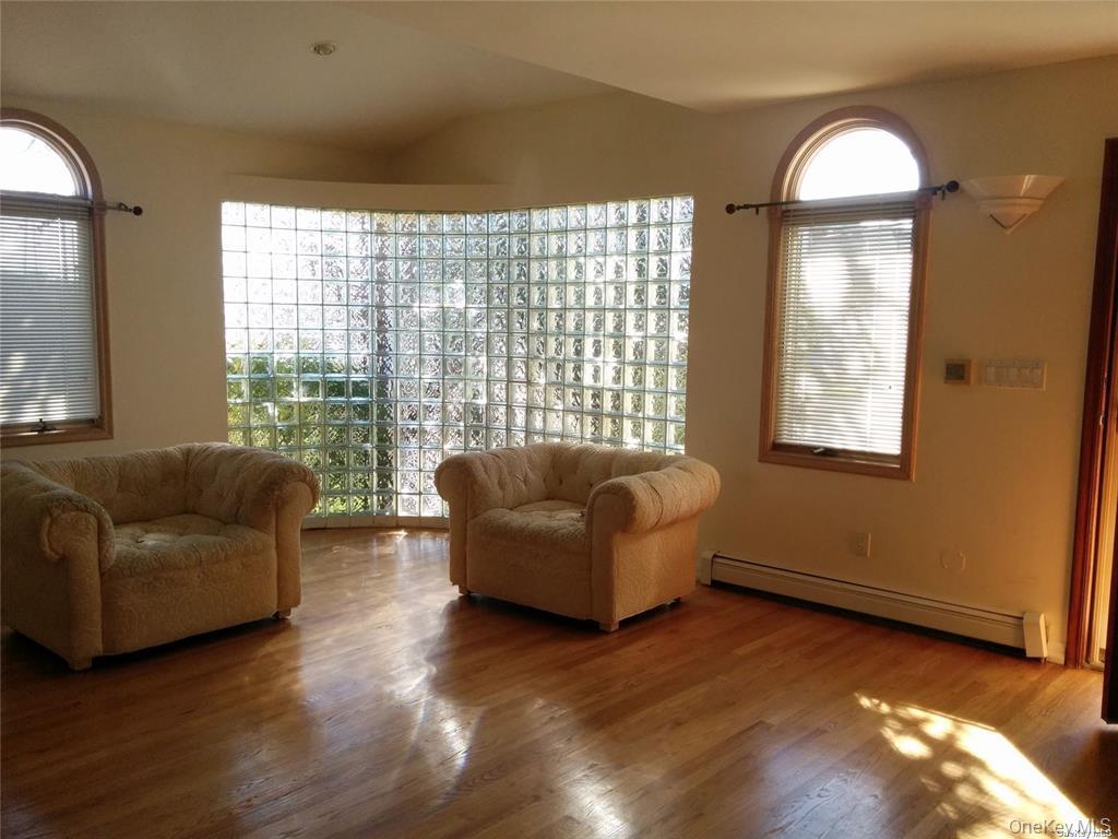 Single Family Orchard Beach Boulevard Nassau County, NY 11050, MLS-1005746-4