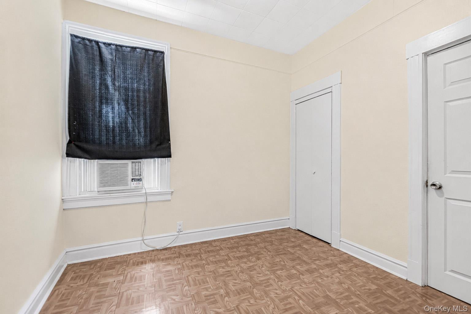 Single Family Oliver Avenue Westchester County, NY 10701, MLS-1005754-7