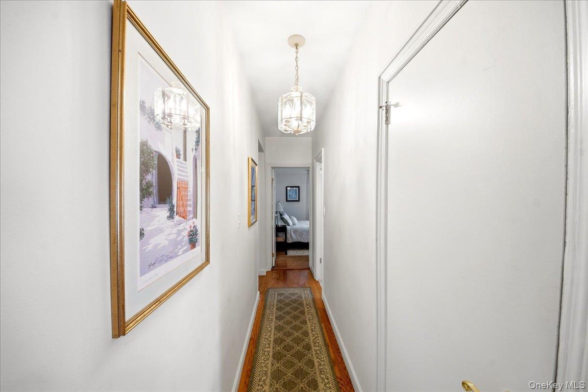 Single Family Yates  Bronx, NY 10461, MLS-1005757-24