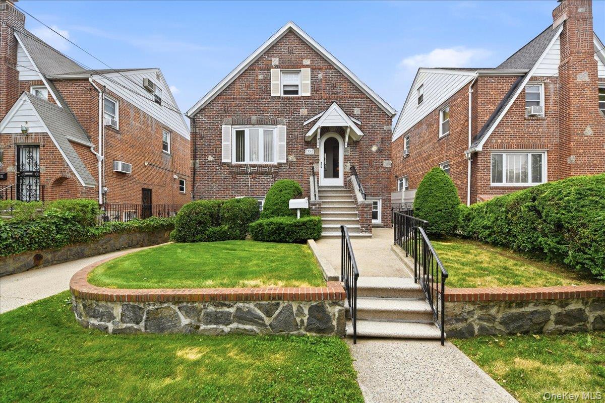 Single Family Yates  Bronx, NY 10461, MLS-1005757-31