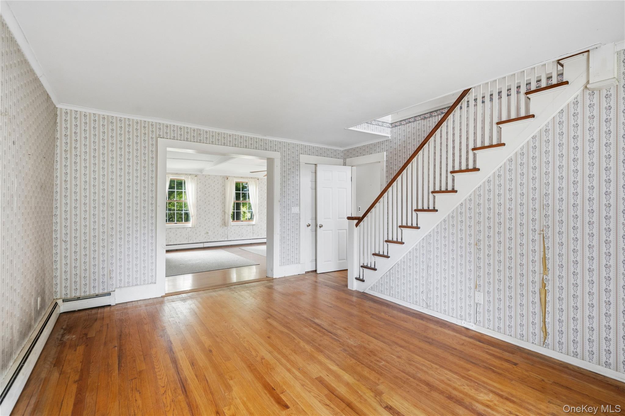 Single Family Russett Lane Suffolk County, NY 11739, MLS-1005761-10