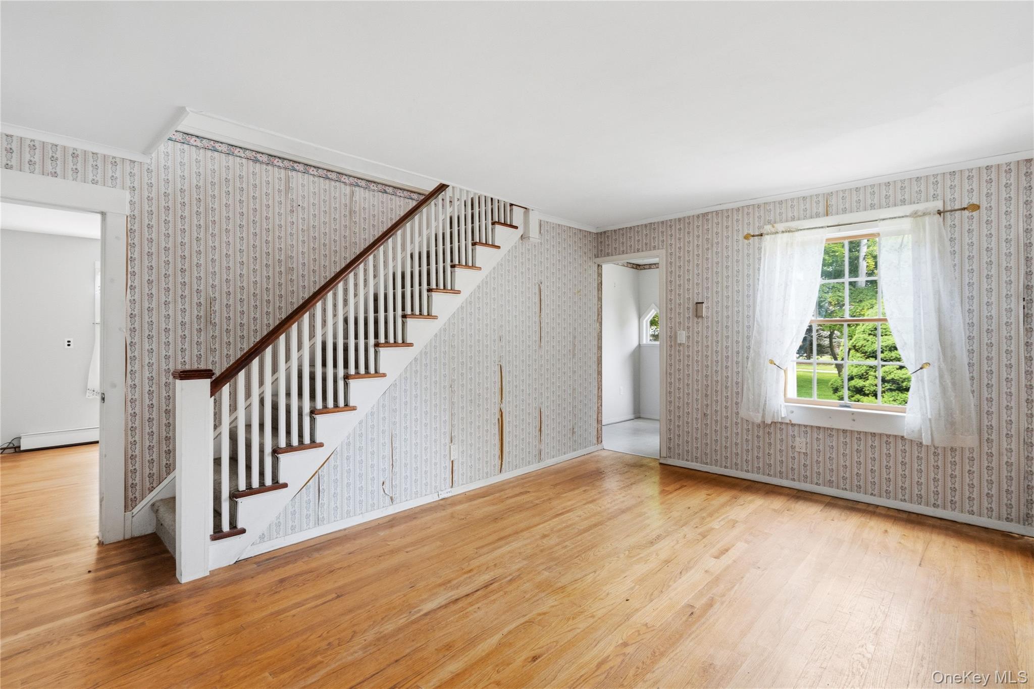 Single Family Russett Lane Suffolk County, NY 11739, MLS-1005761-11