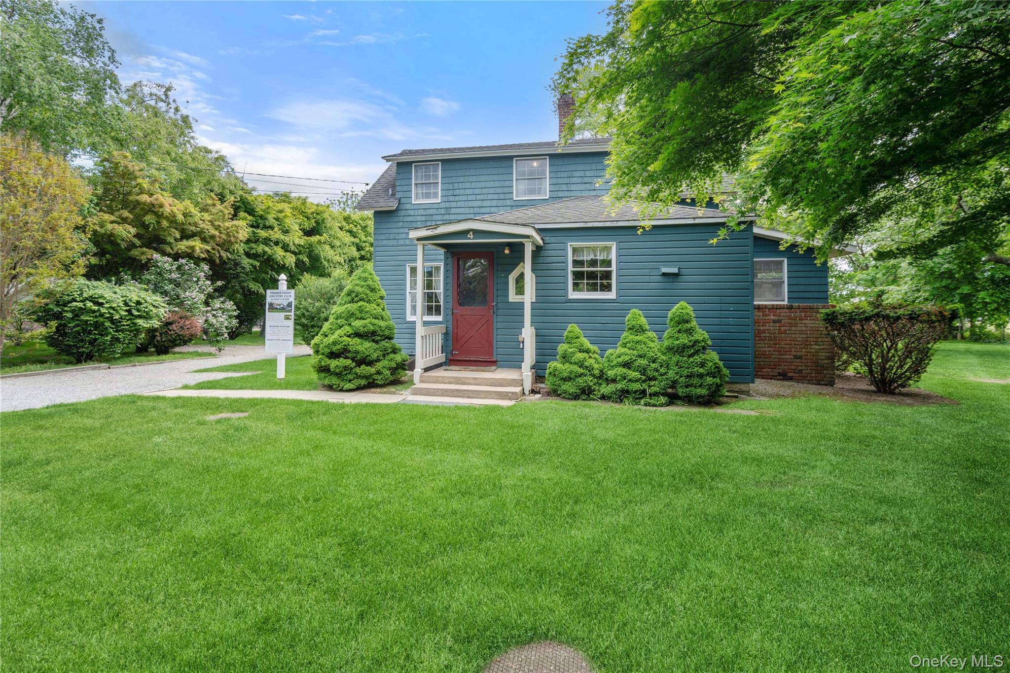 Single Family Russett Lane Suffolk County, NY 11739, MLS-1005761-2