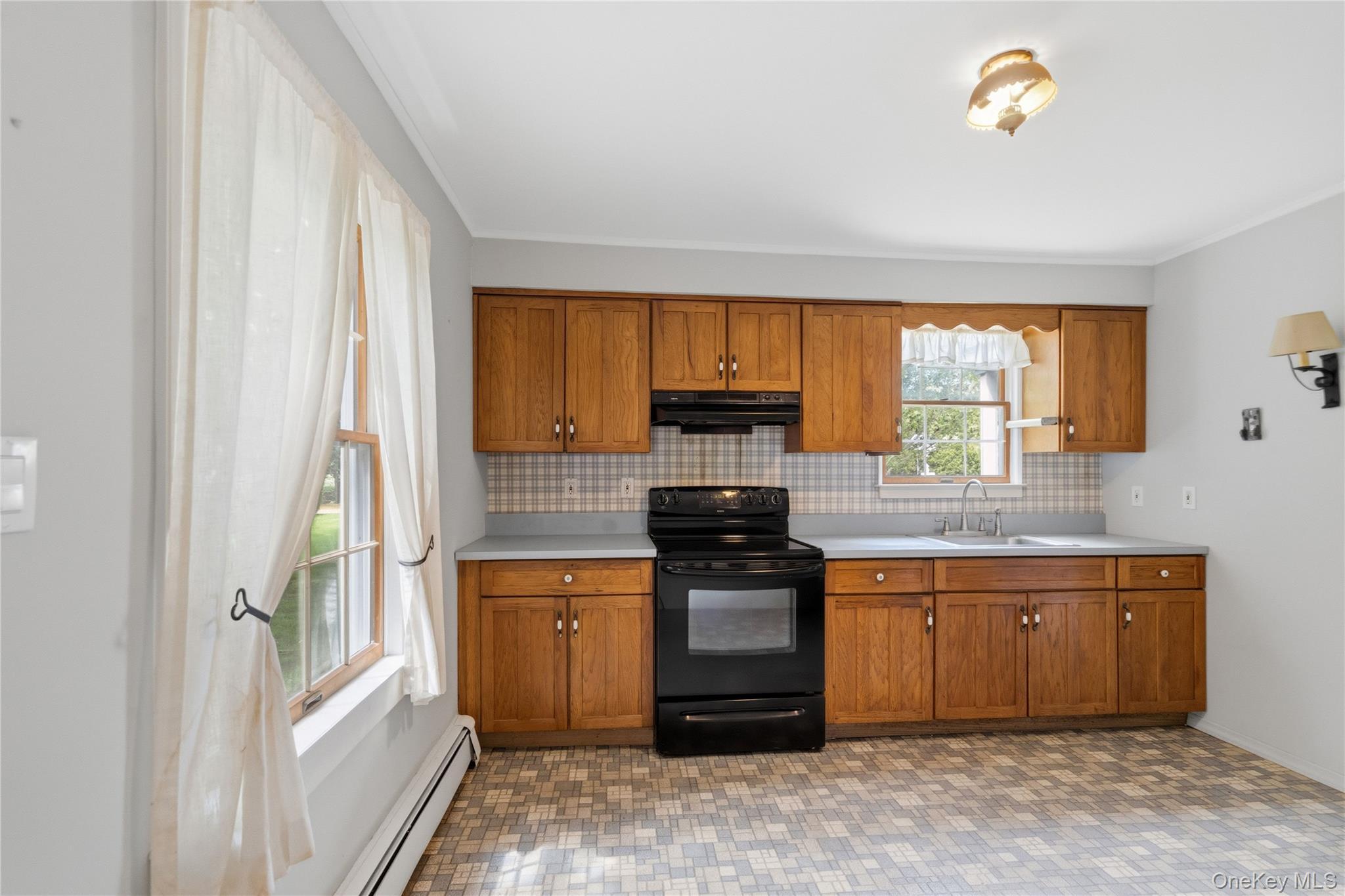 Single Family Russett Lane Suffolk County, NY 11739, MLS-1005761-25