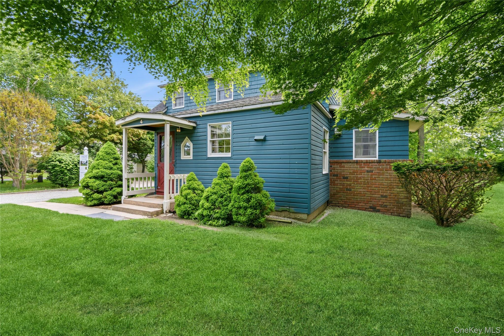 Single Family Russett Lane Suffolk County, NY 11739, MLS-1005761-3
