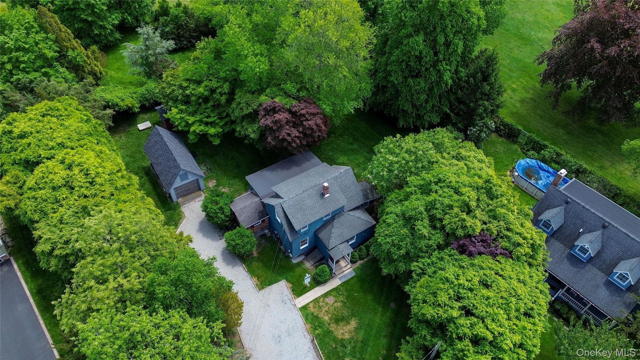 Single Family Russett Lane Suffolk County, NY 11739, MLS-1005761-43