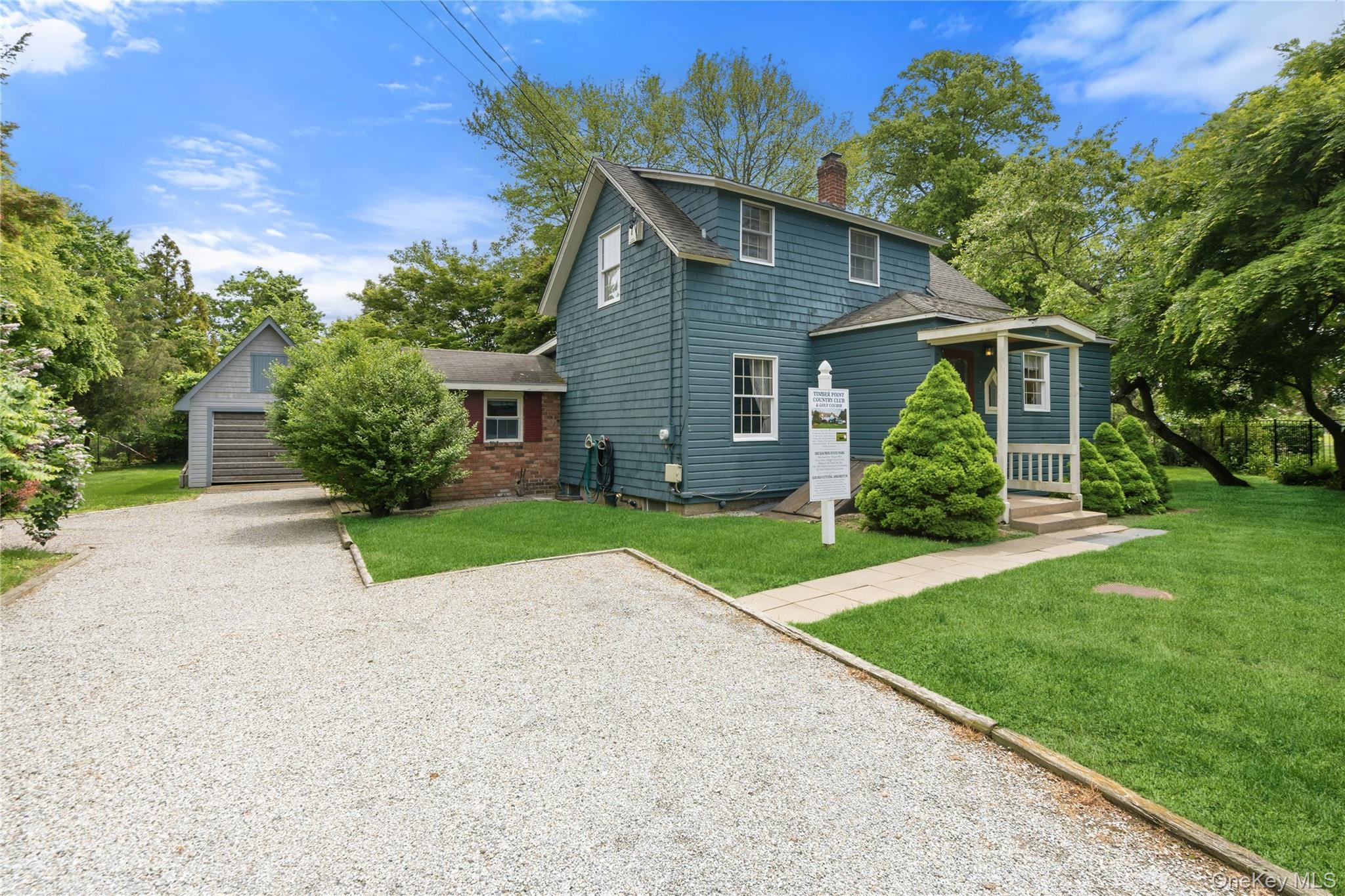 Single Family Russett Lane Suffolk County, NY 11739, MLS-1005761-9
