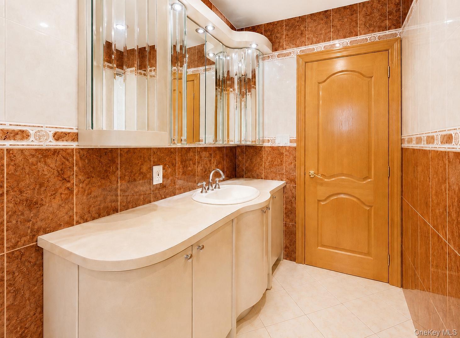 Single Family 149th Street Queens, NY 11367, MLS-1005786-14