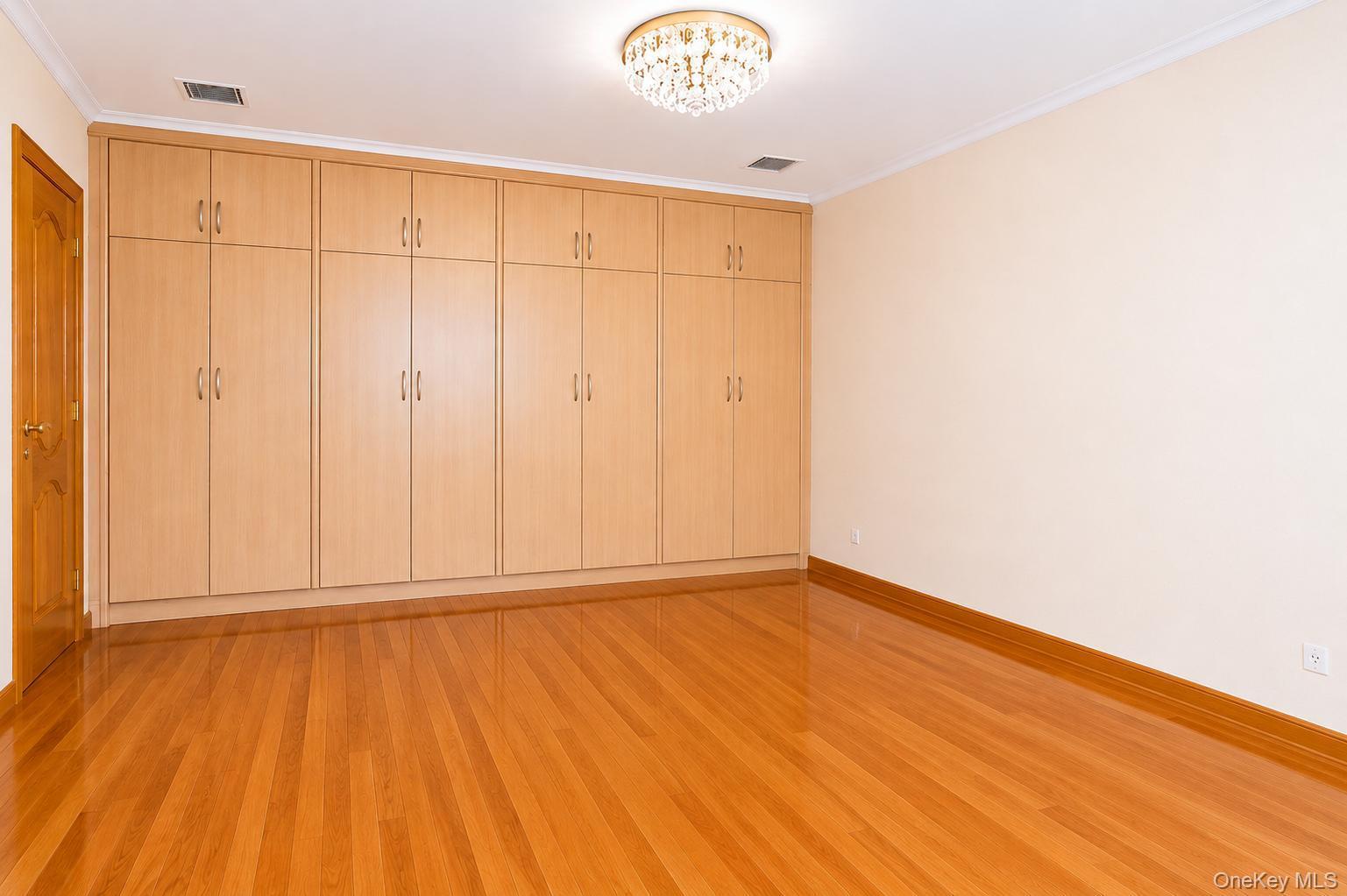 Single Family 149th Street Queens, NY 11367, MLS-1005786-17